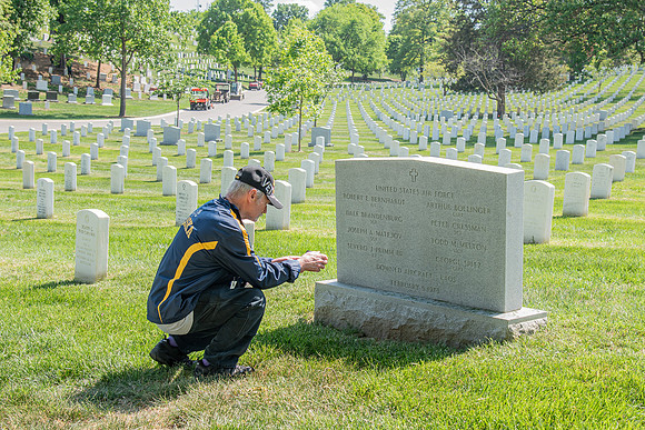 grave photos _NBP-102