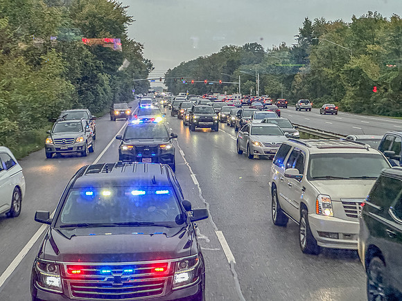 NBP_Oct24_4 motorcade-14
