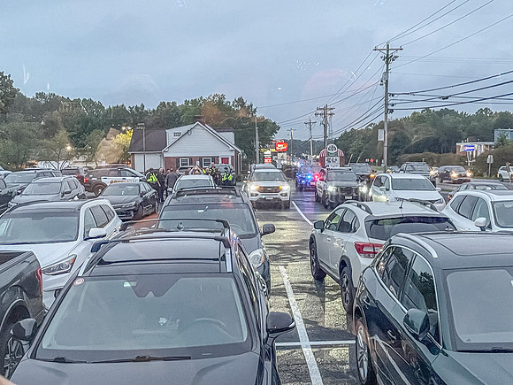 NBP_Oct24_4 motorcade-1