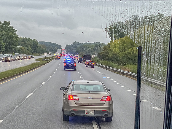 NBP_Oct24_4 motorcade-8